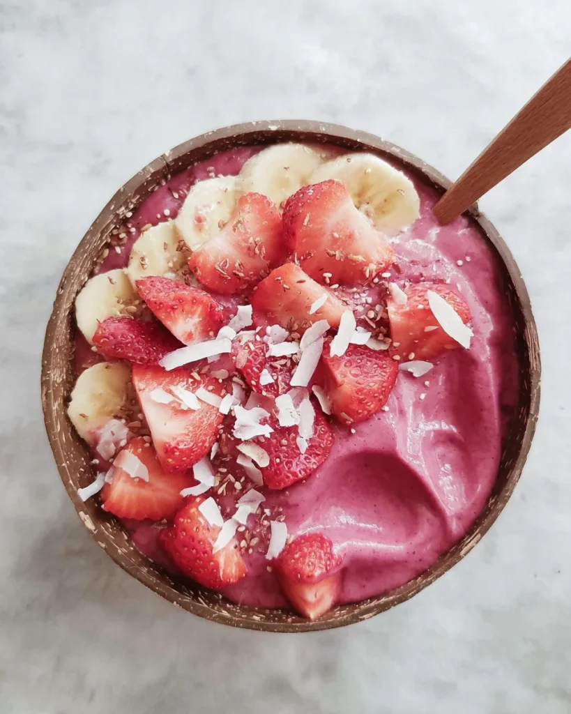 The Best Strawberry Banana Smoothie Bowl